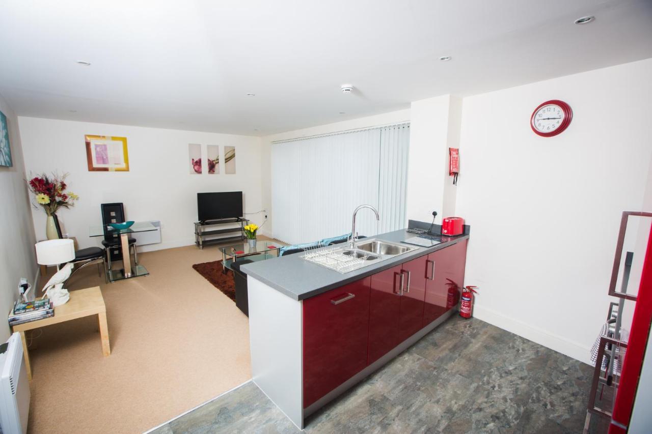 Apartment Meridian Tower Swansea